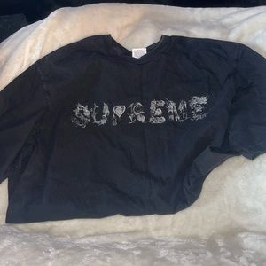 Supreme T-Shirt